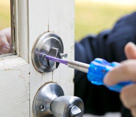 Metro Master Locksmith Riviera Beach, FL 561-223-4930 Metro Master Locksmith Riviera Beach, FL 561-223-4930